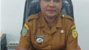 Kepala Distrik Wania Ria Nataliza F. Mandiwa