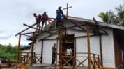 bongkar teras gereja