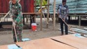cat plafon rumah