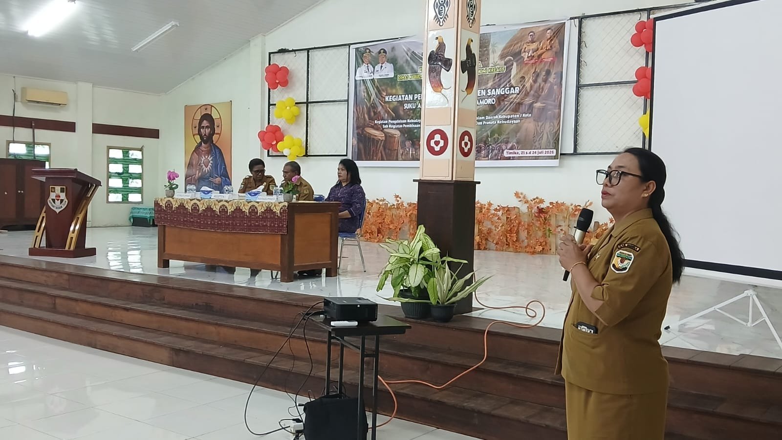 pimpin doa pembukaan
